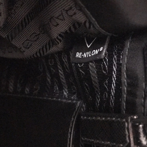 Prada Black Re-nylon And Saffiano Leather Shoulder Bag - Picture 6 of 16
